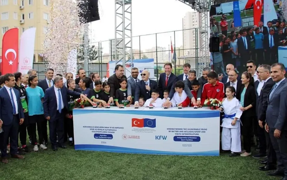 Adana’da açık saha tesislerinin toplu açılışı yapıldı...