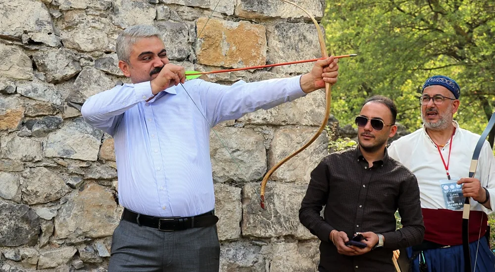 Pozantı’da “Geleneksel Türk Okçuluğu Belemedik Kupası” Düzenlendi