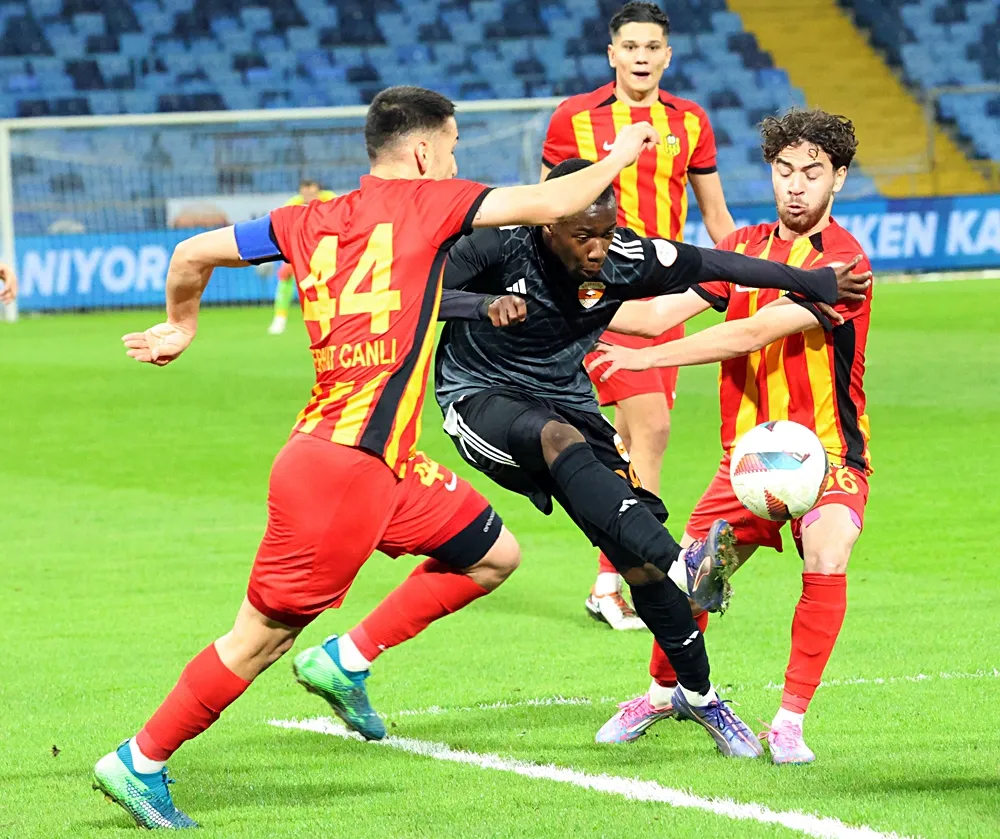 Adanaspor nefes aldı: 3-1 