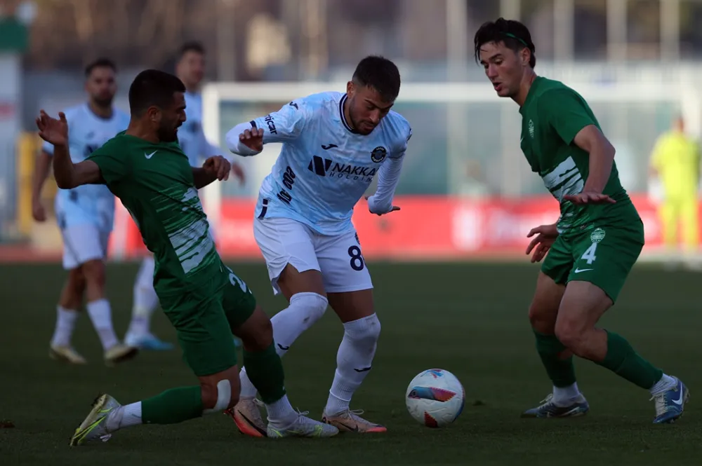 Adana Demirspor kupaya erken havlu attı: 0-2