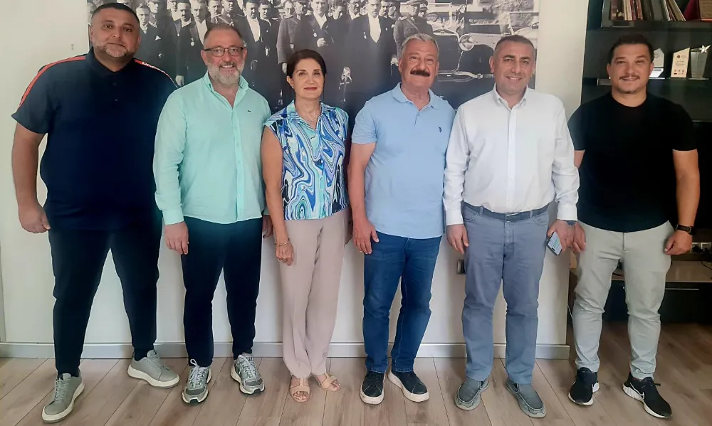 Seyhan Belediyespor kulübü’nde  görev dağılımı yapıldı