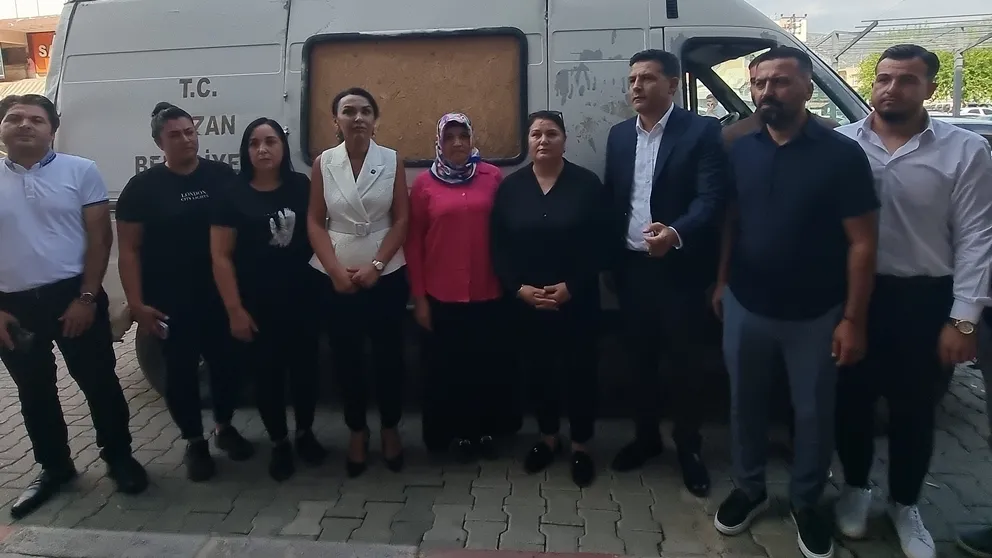 Sokak hayvanları için alınacak araca muhalefetten ret