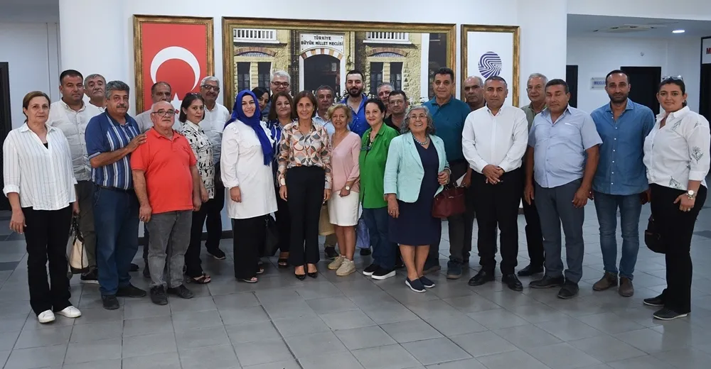 Oya Tekin, “Sokaklar makamımız olacak” sözünü yerine getiriyor