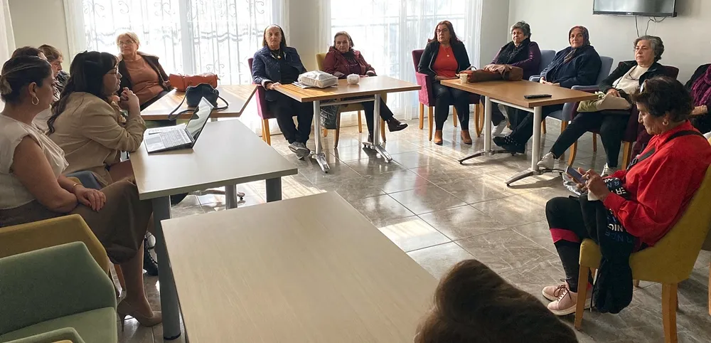 Çukurova’da Kadınlara Aile İçi İletişim Semineri