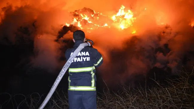 Yangından dönerken devrilen arazözdeki 2 itfaiyeci yaralandı