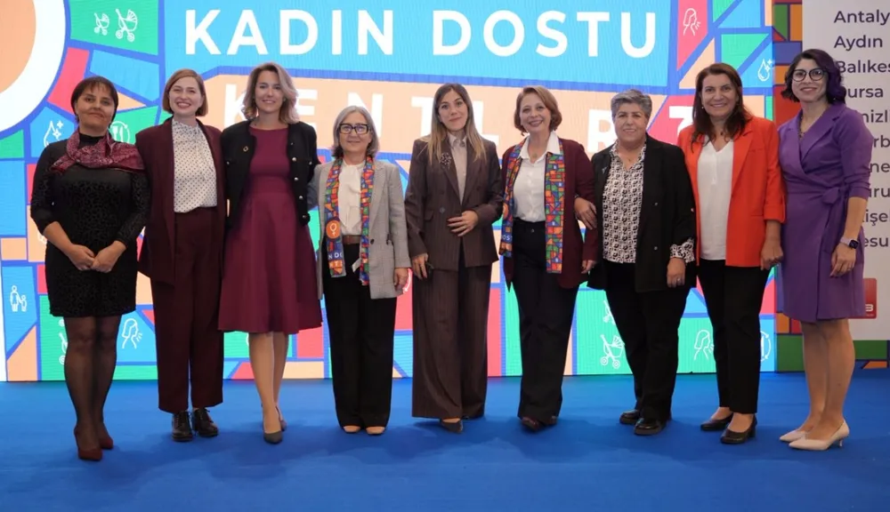  Adana Büyükşehir Belediyesi Kadın Dostu Kent....