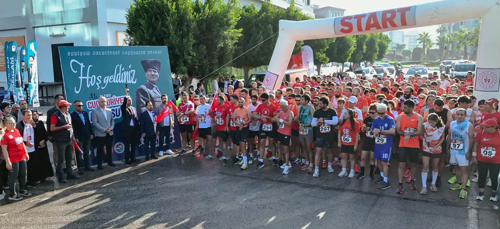 350 Sporcu Cumhuriyet için koştu…