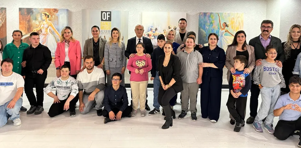  Yusuf Kanlı, özel gereksinimli çocuklarla dans etti...