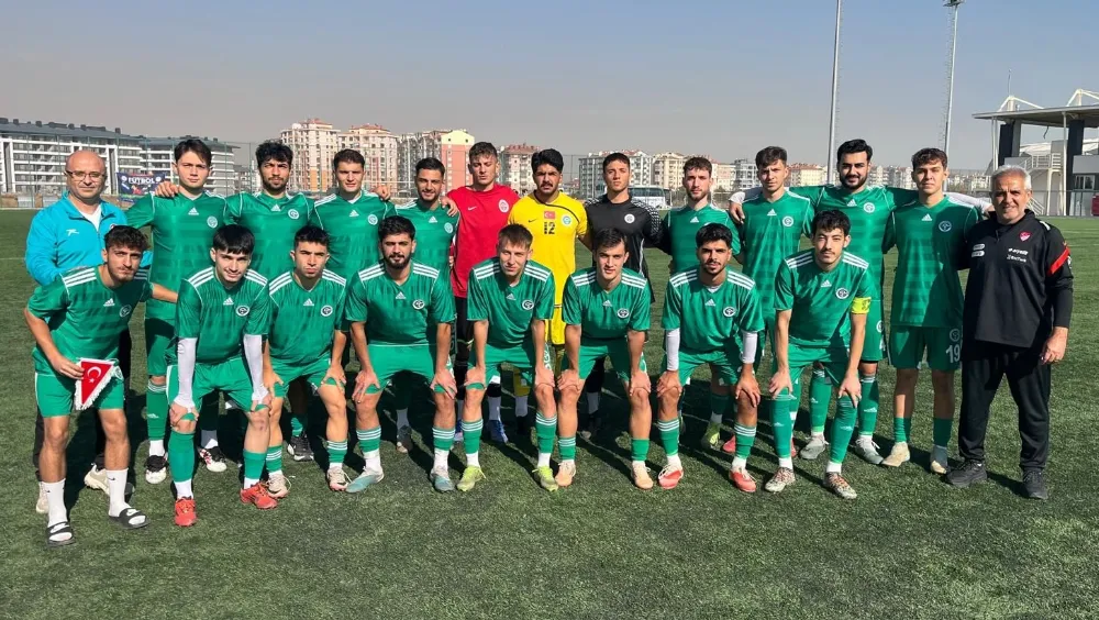 Çukurova Üniversitesi Futbol Takımı Şampiyon Oldu