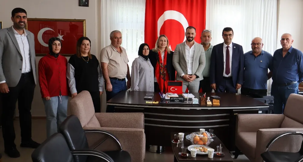   Nihal Ağca Kozan’da Sorun Dinledi…