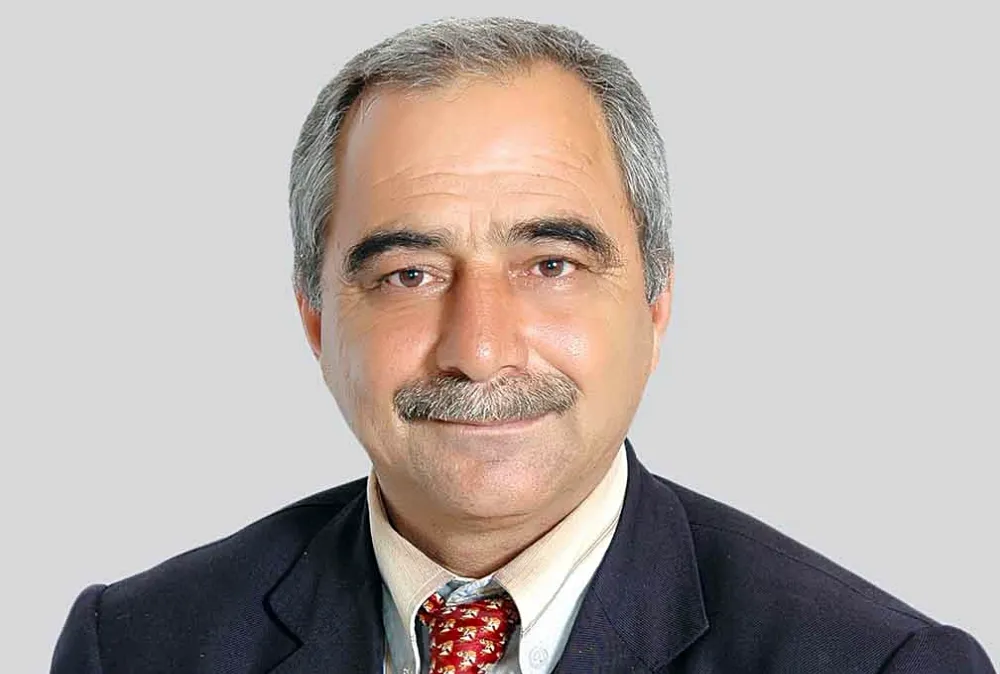 Gazeteci Bülent Çelikten