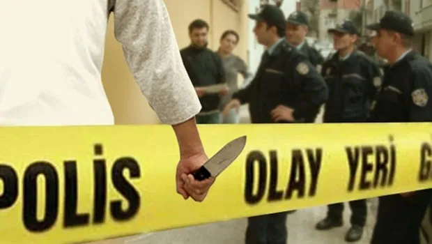 Kız kardeşiyle tartışan babasını bıçakladı