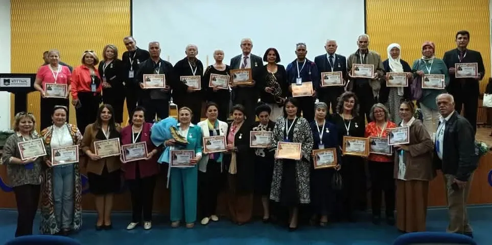 Türk Dünyası Edebiyatçı Elçileri, Kazakistan’da buluştu..