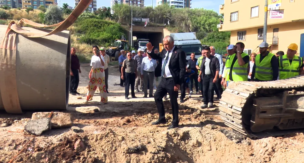 Adana’da 93 farklı noktada yağmur suyu hattı inşa edildi