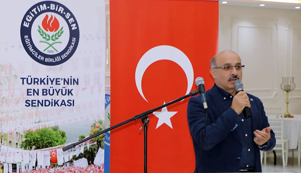  Mustafa Sarıgeçili: 