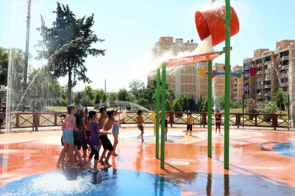 Yüreğir Belediyesi Su Oyun Parkları Açıldı