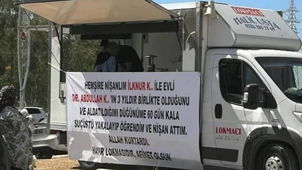 Doktor ve hemşirenin yasak aşkını öğrenen nişanlısı lokma dağıtarak ifşa etti