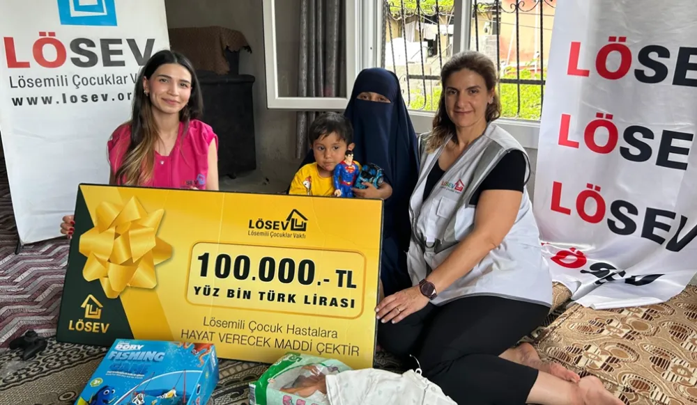 LÖSEV’den hasta  çocuklara   100 bin tl’lik yardım çeki