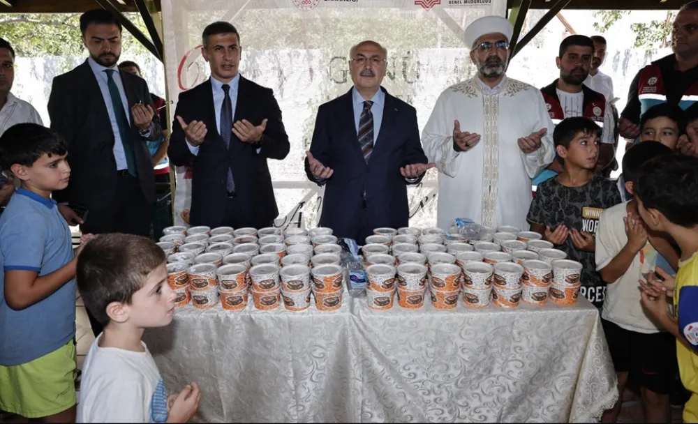“Muharrem ayı; dayanışmanın, kardeşliğin, birlik ve beraberliğin simgesidir”
