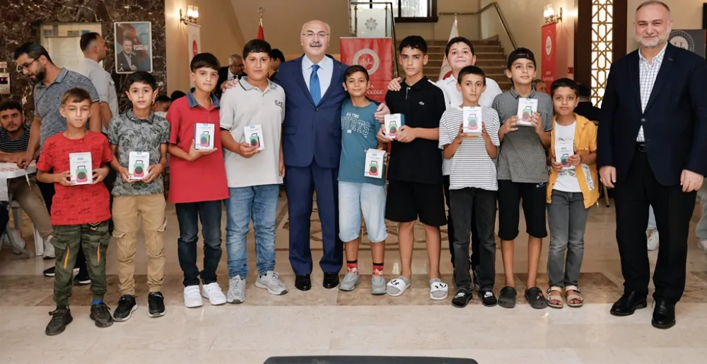 Vali Köşger, kur’an kursu öğrencileriyle bir araya geldi