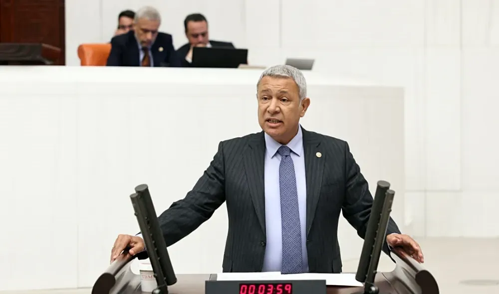 “Gençlerimizi  kiralama tuzaklarına feda edemeyiz!”