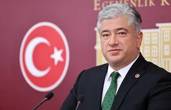 Kısacık: Bayramlar, Millet Olma Bilincimizin Teminatıdır