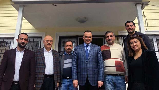Başkan Çetin, Muhtarlara  Erdoğan