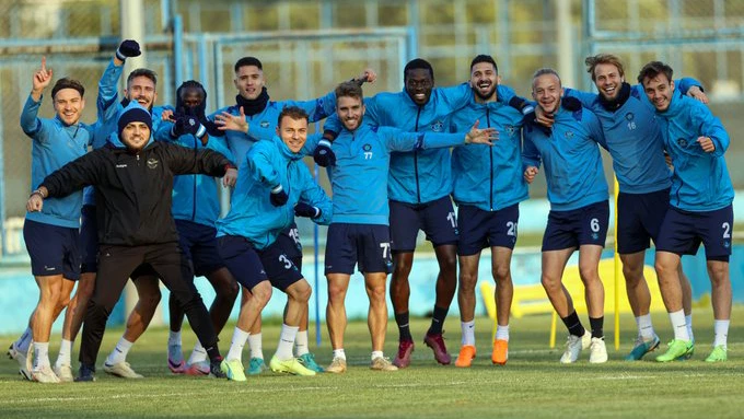 Galatasaray ile Adana Demirspor 38. randevuda