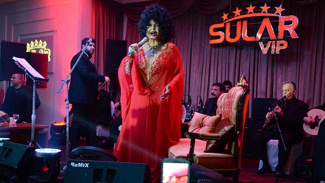 ‘Diva’ Adana’a geliyor!