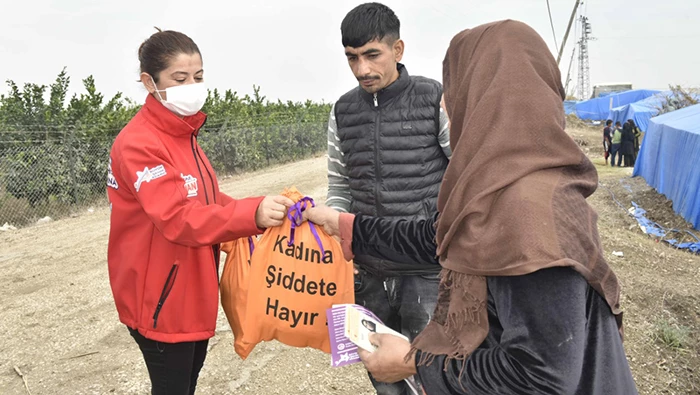 Şiddete uğrayan kadınlar yalnız değil