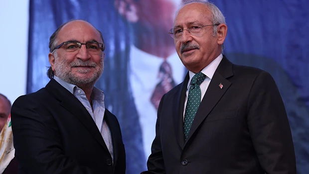 Özke’nin ödülünü Kılıçdaroğlu verdi