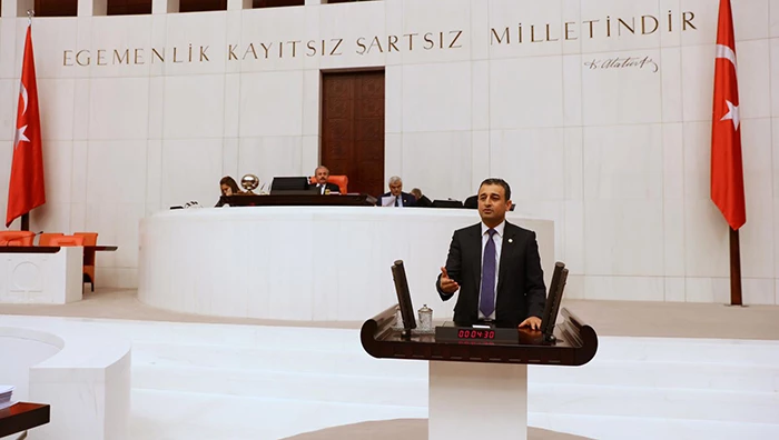 Kırmızı Koltuk Tartışması Meclis Gündeminde!