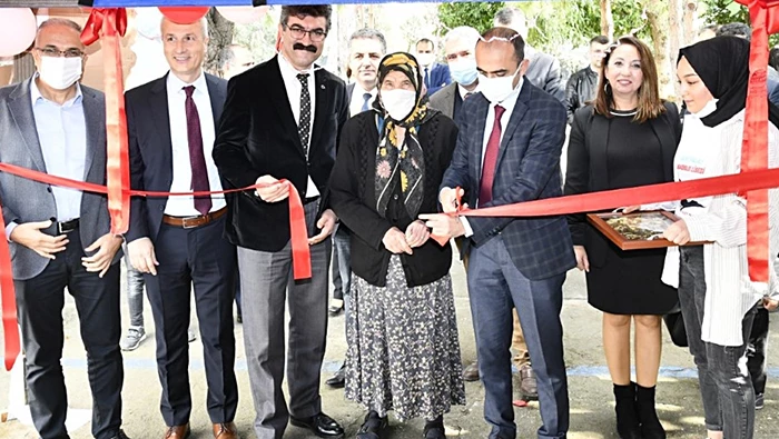 Öğrenciler tarafından hazırlanan projeler sergilendi