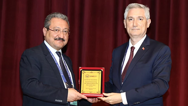 ÇÜ