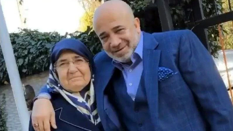 Murat Sancak annesini kaybetti...