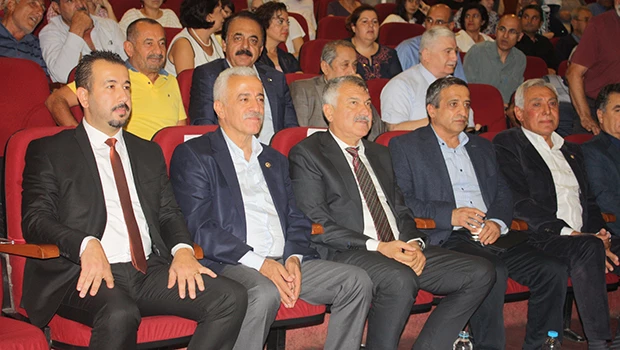 “Adana, çarpık yapılaşmadan ulaşıma birçok sorun yaşıyor”