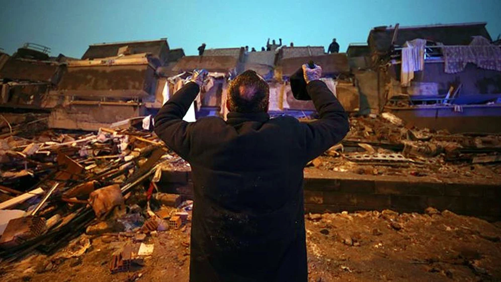 Bakanlık ilçe ilçe sıraladı! İşte 10 ili vuran depremde en ağır hasarı alan yerler