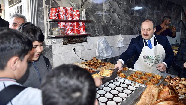 Bakan Varank